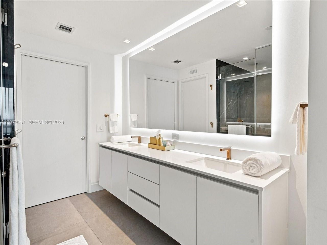 700 NE 24th St, Unit 5605, Miami, FL 33137 Photo