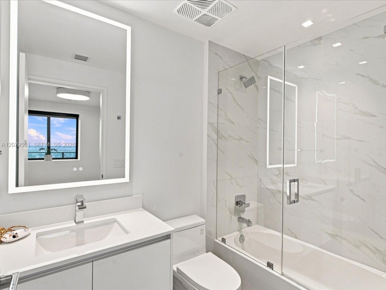 700 NE 24th St, Unit 5605, Miami, FL 33137 Photo