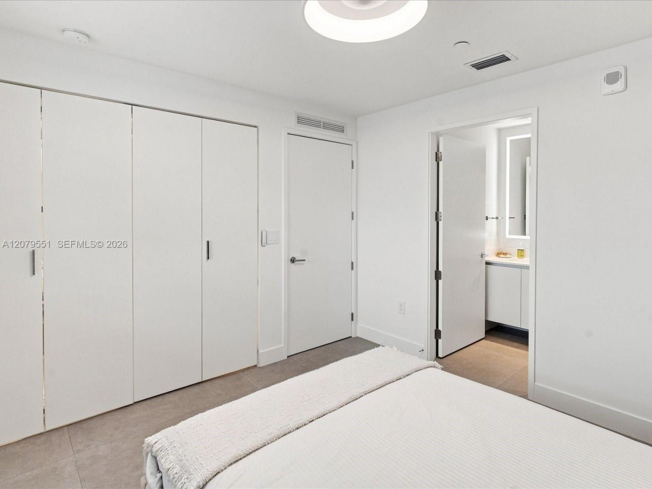 700 NE 24th St, Unit 5605, Miami, FL 33137 Photo