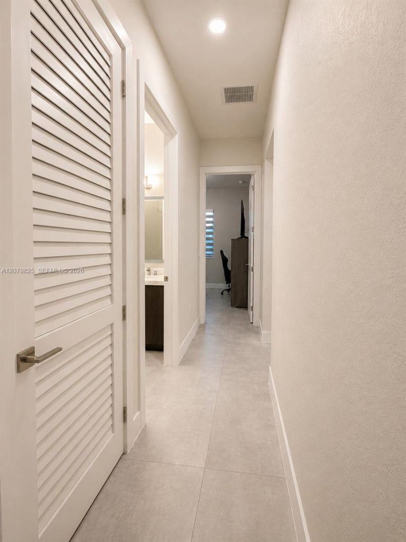 Please Call For Address, Miami, FL 33175 Photo