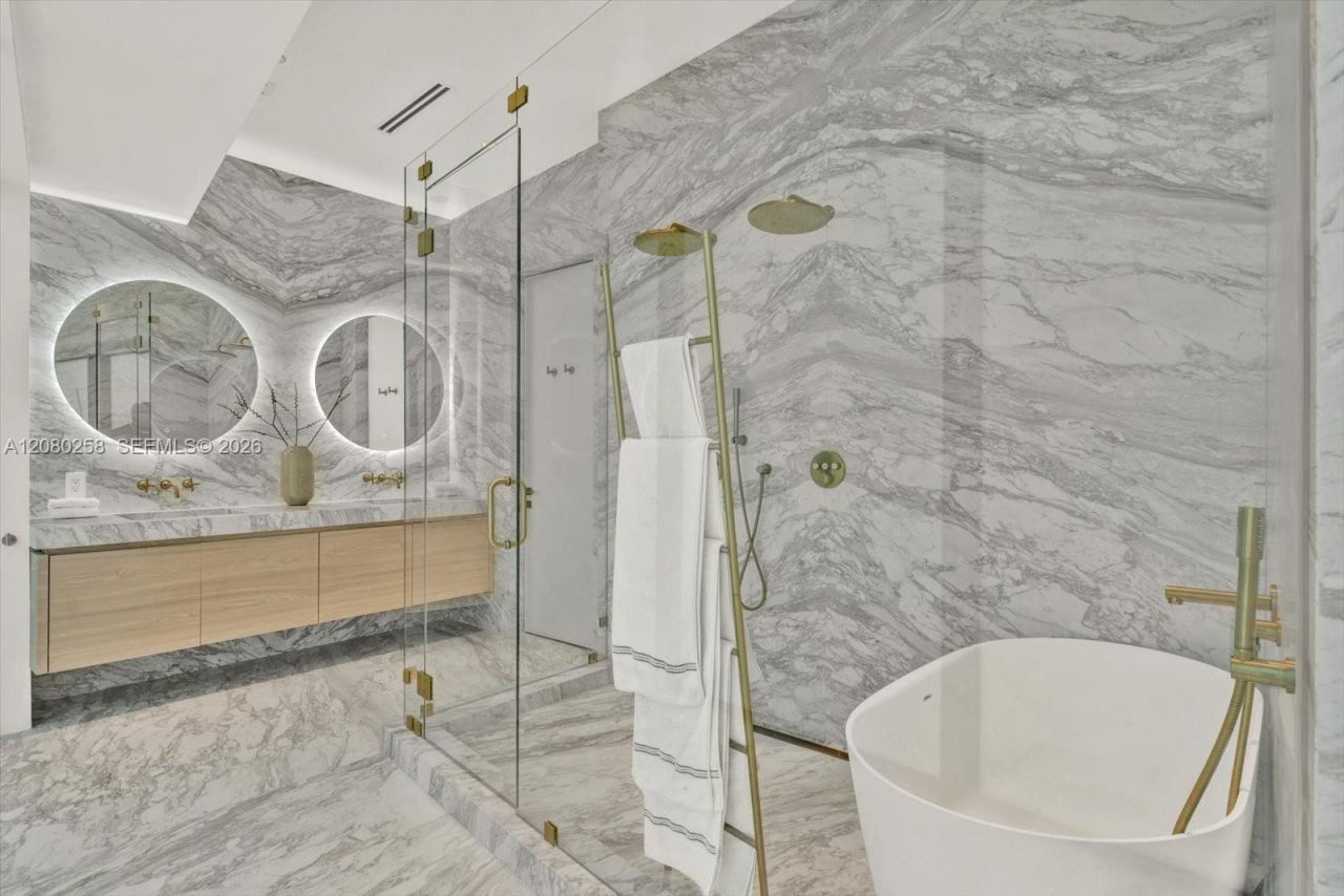 4181 Ingraham Hwy, Miami, FL 33133 Photo
