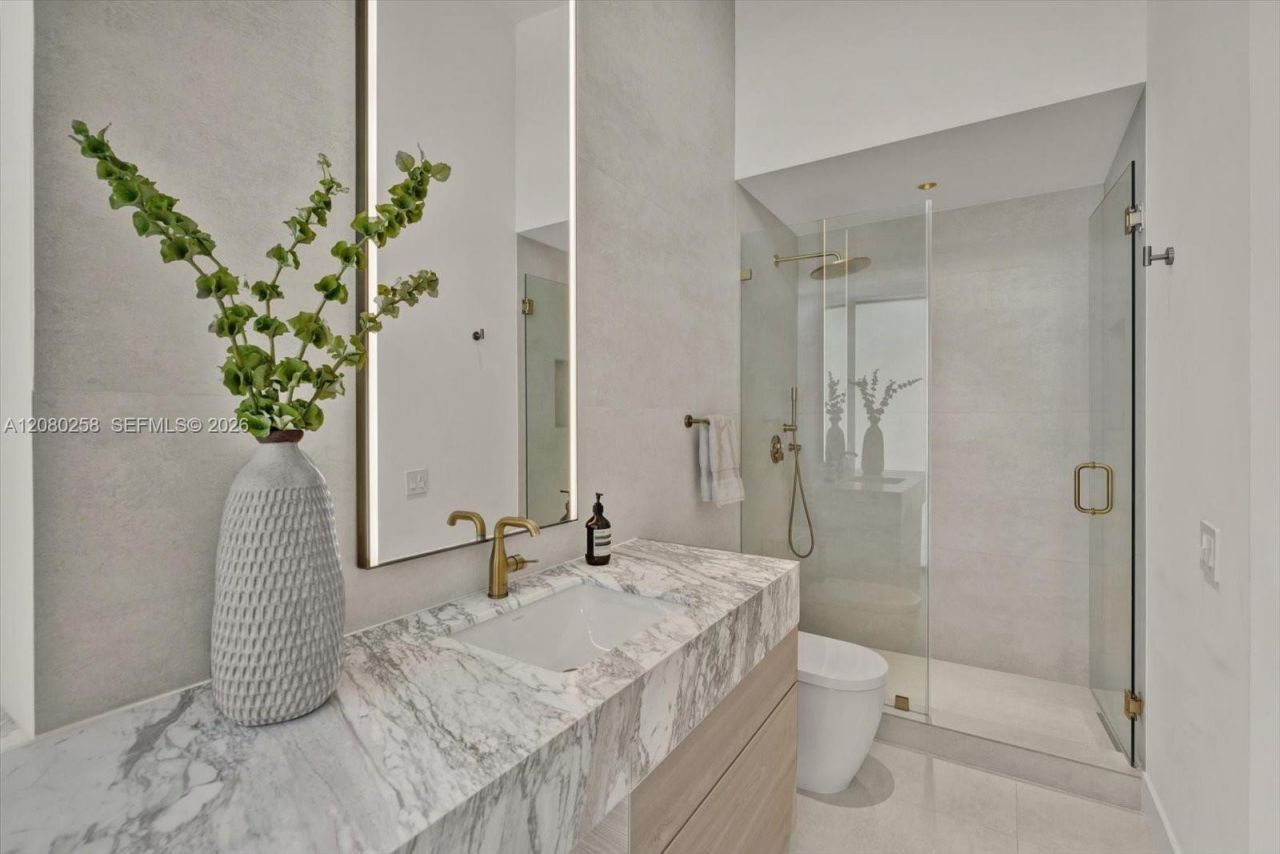 4181 Ingraham Hwy, Miami, FL 33133 Photo