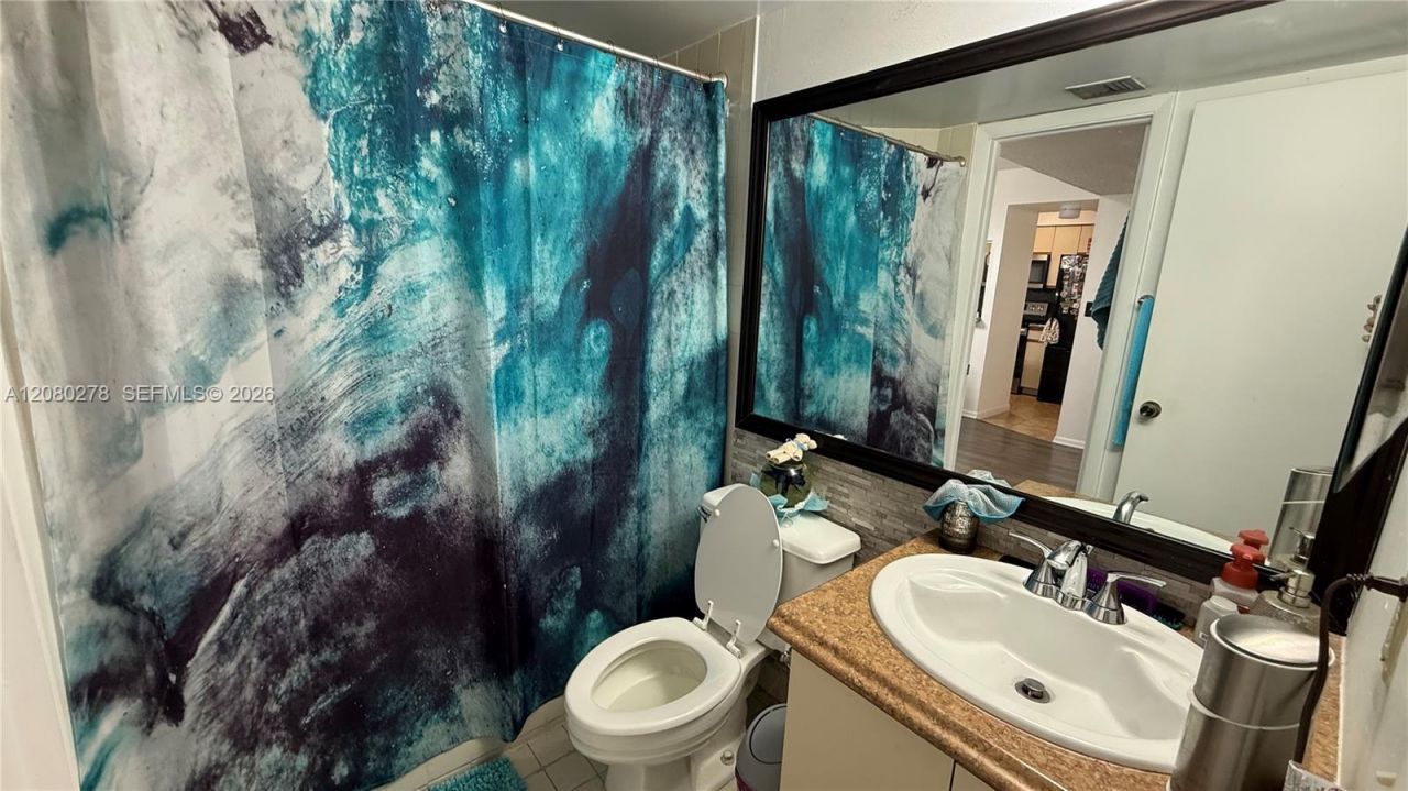 15525 Miami Lakeway N, Unit 206, Miami Lakes, FL 33014 Photo