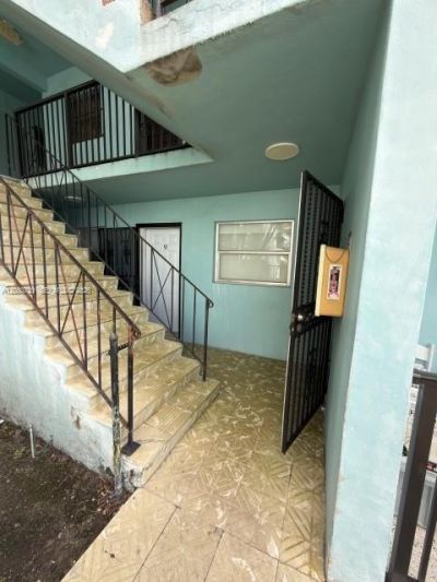 380 E 35th St , Unit 9, Hialeah, FL 33013 Photo