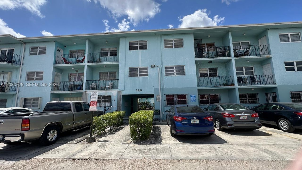 380 E 35th St , Unit 9, Hialeah, FL 33013 Photo