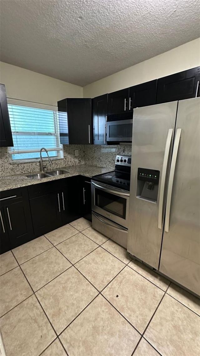 380 E 35th St , Unit 9, Hialeah, FL 33013 Photo