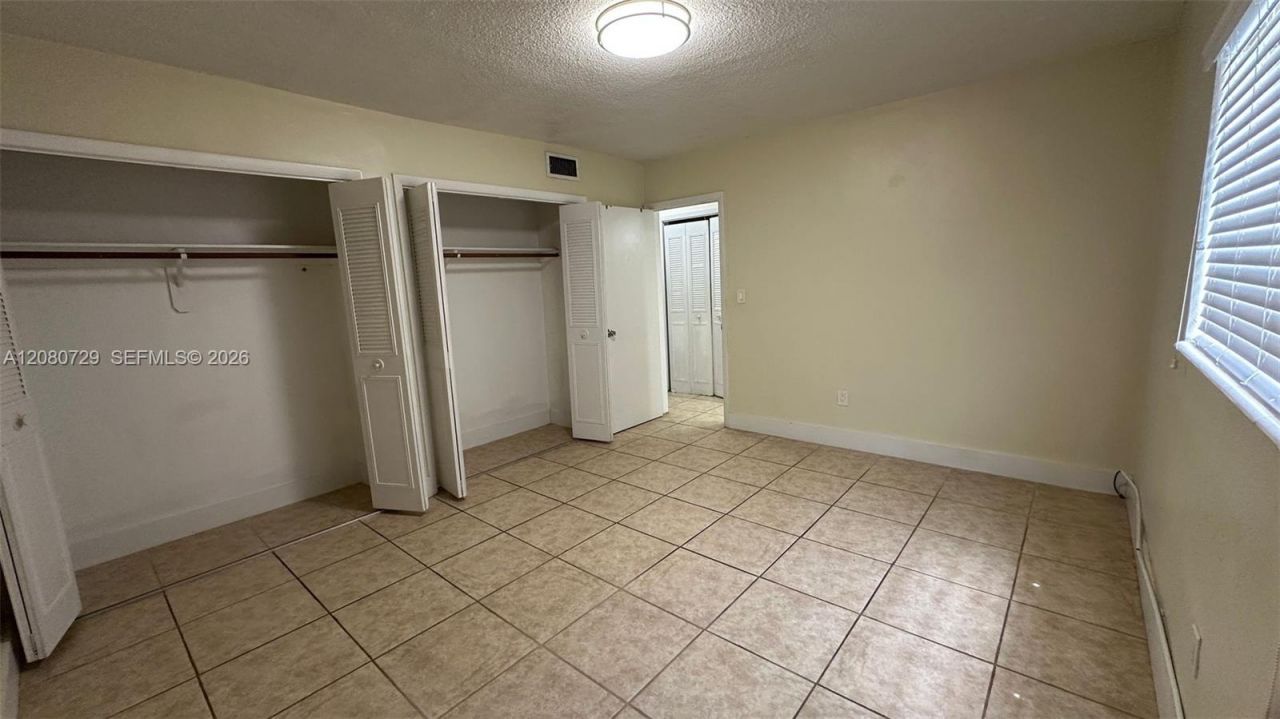 380 E 35th St , Unit 9, Hialeah, FL 33013 Photo