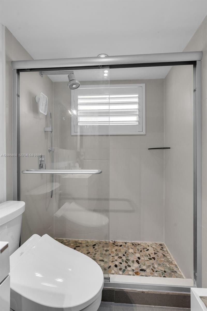 730 Pennsylvania Ave, Unit 705, Miami Beach, FL 33139 Photo