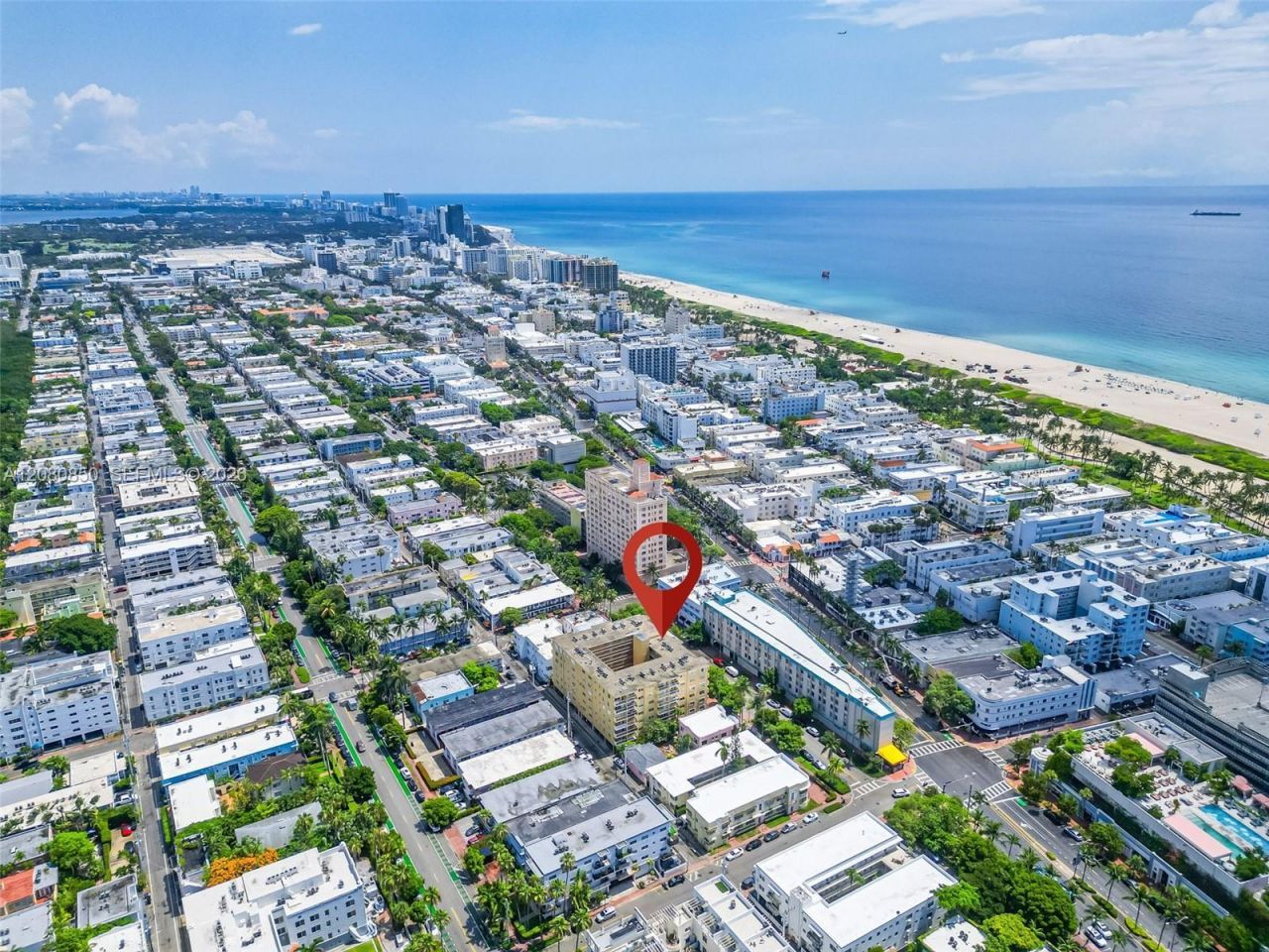 730 Pennsylvania Ave, Unit 705, Miami Beach, FL 33139 Photo