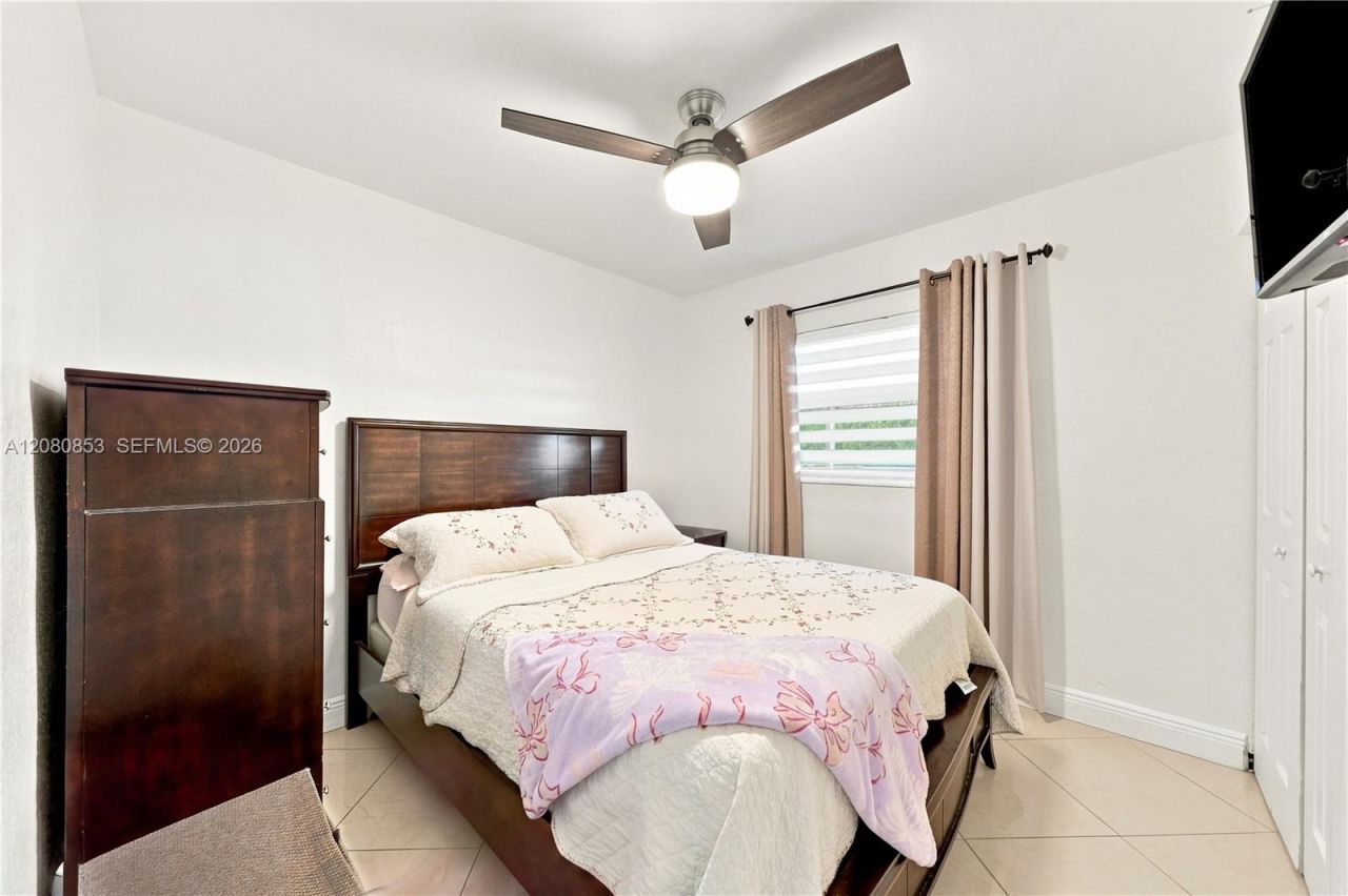 4111 NW 203rd Ln , Miami Gardens, FL 33055 Photo