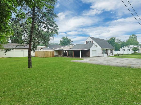 118 Grove Street, Pearl River, NY 10965