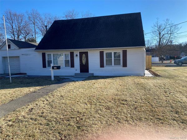 118 Grove Street , Pearl River, NY 10965