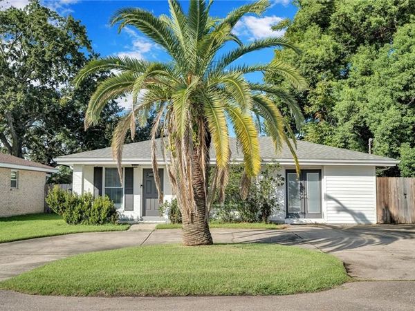 10517 SEDALIA Avenue, River Ridge, LA 70123