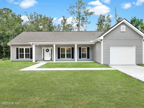 124 CREEKWOOD Circle, Kingsland, GA 31548