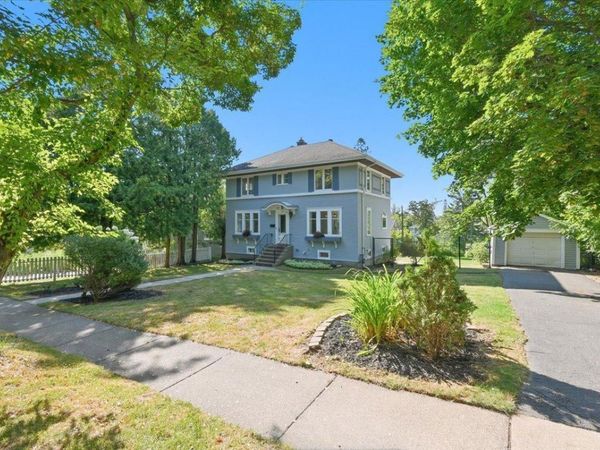 130 Laurie Street, Duluth, MN 55803