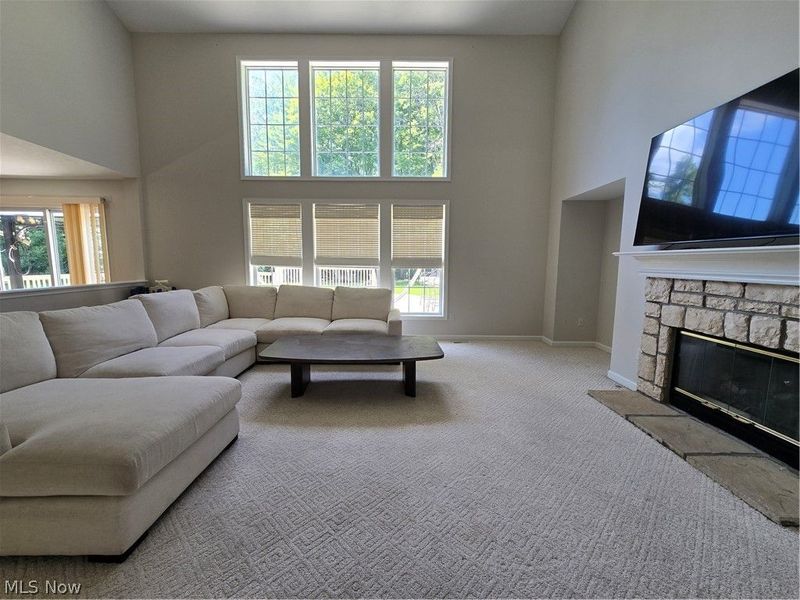 7764 Oak Meadow Drive, Hudson, OH 44236 Photo 3