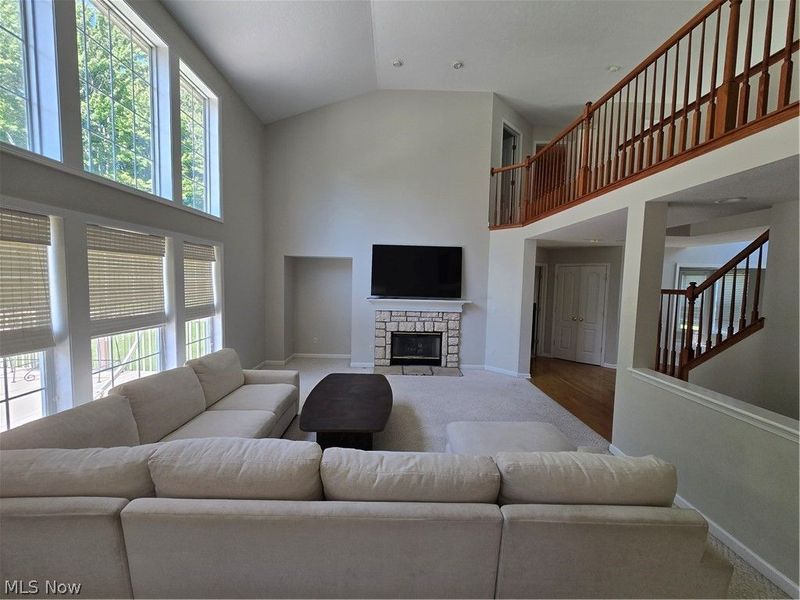 7764 Oak Meadow Drive, Hudson, OH 44236 Photo 7
