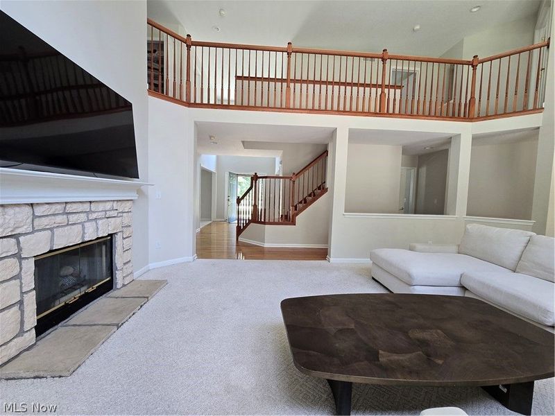 7764 Oak Meadow Drive, Hudson, OH 44236 Photo 8