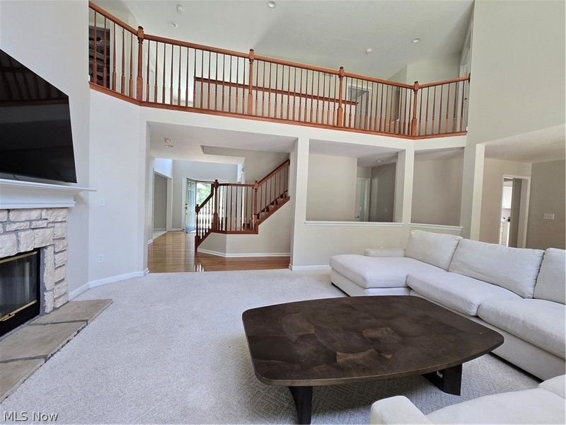 7764 Oak Meadow Drive, Hudson, OH 44236 Photo 9
