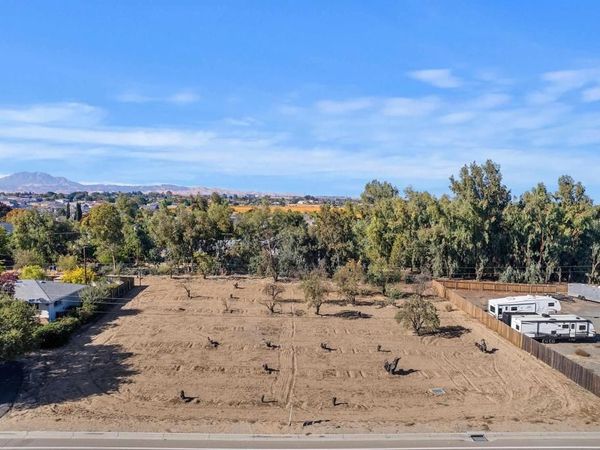 3901 B Rose, Oakley, CA 94561