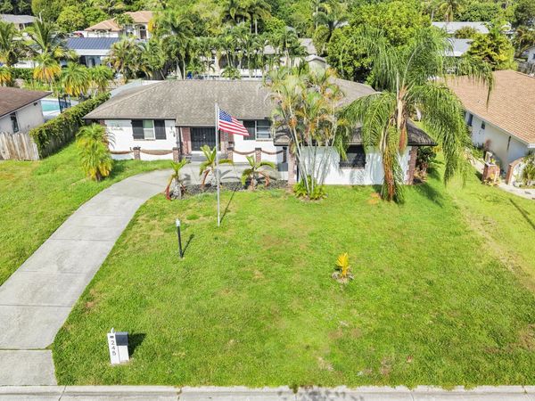 245 Sandpiper Avenue, Royal Palm Beach, FL 33411