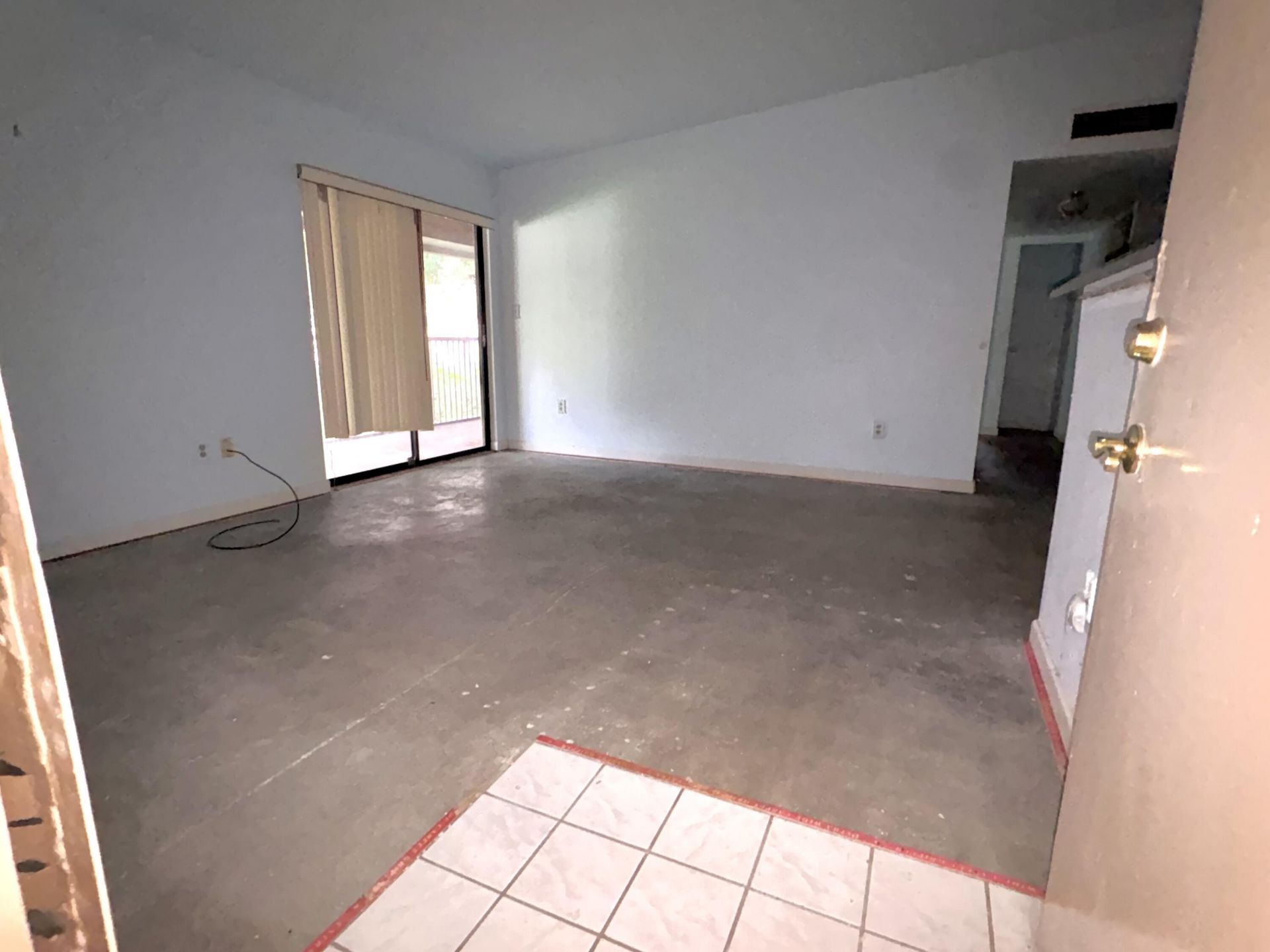 9391 S Belfort Circle, Unit 211, Tamarac, FL 33321 Photo