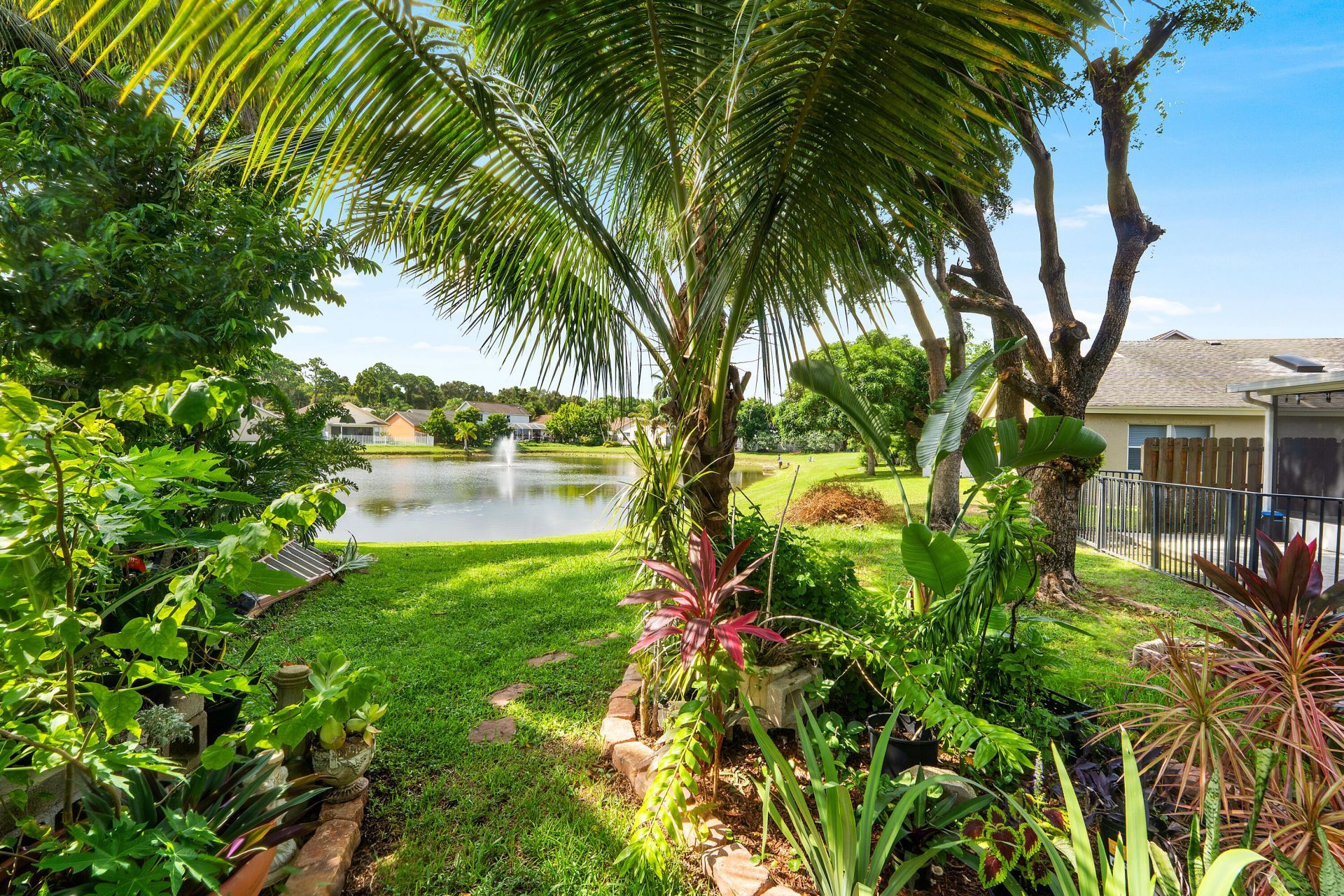 5115 Foxhall Drive S, West Palm Beach, FL 33417 Photo