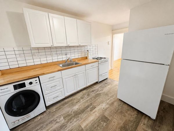 11 Court Street, Unit 13, Keene, NH 03431