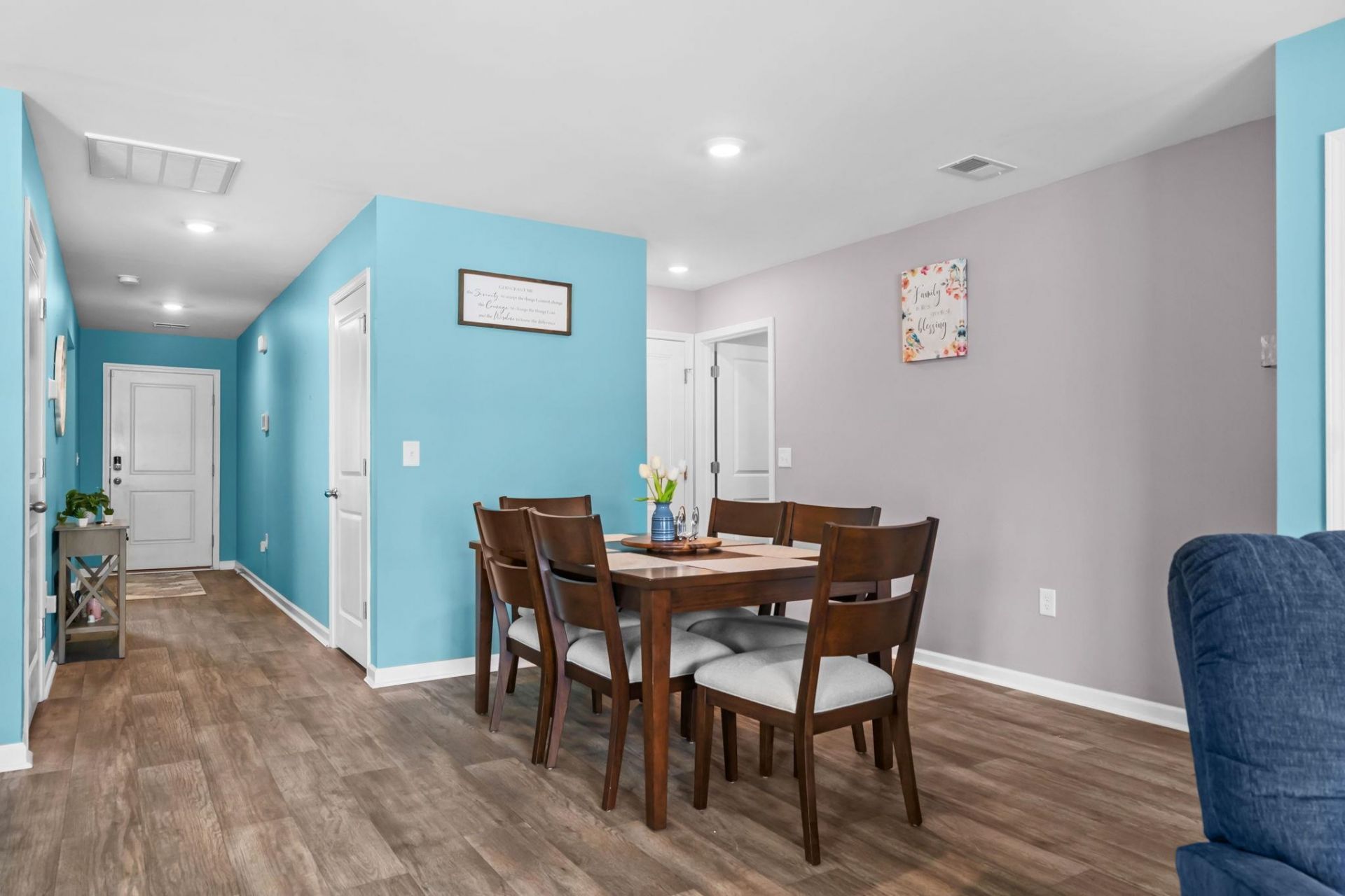 188 Golden Bear Circle  Photo 13
