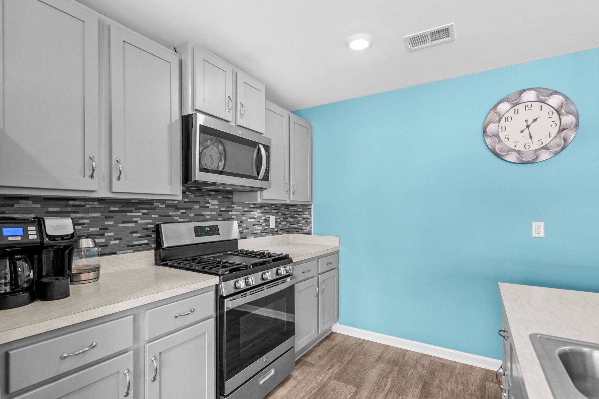 188 Golden Bear Circle  Photo 19