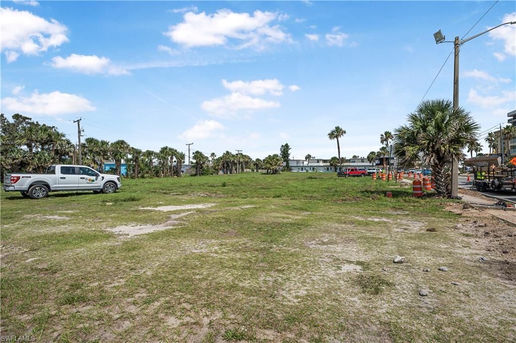 1012 Atlantic Ave N, Daytona Beach, FL 32118 Photo