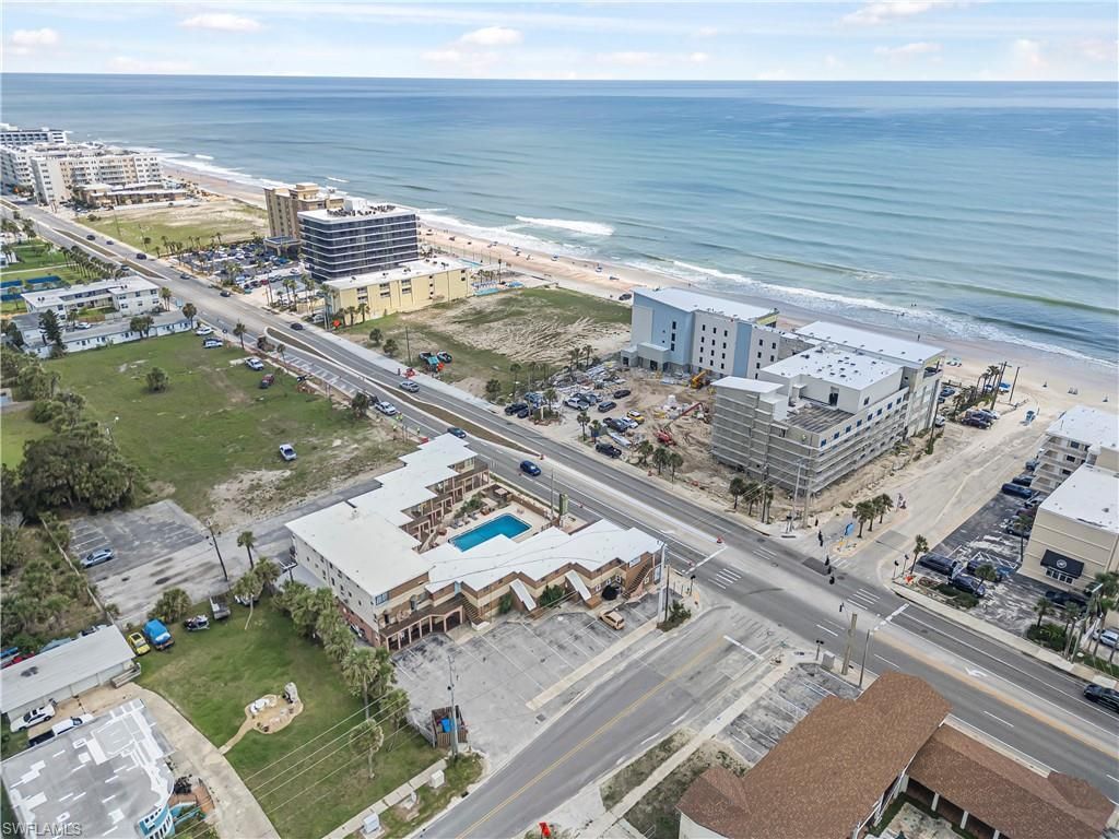 1012 Atlantic Ave N, Daytona Beach, FL 32118 Photo