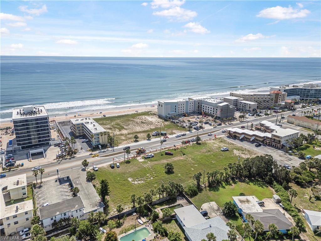 1012 Atlantic Ave N, Daytona Beach, FL 32118 Photo