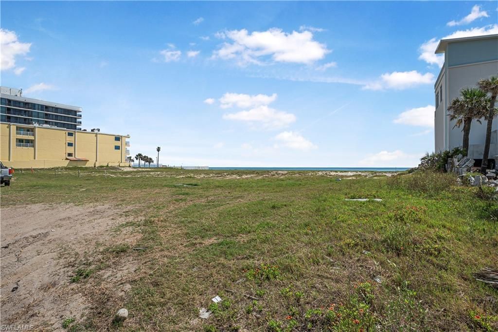 1012 Atlantic Ave N, Daytona Beach, FL 32118 Photo