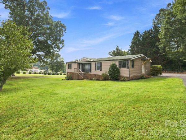 8099 River Bend Drive, Claremont, NC 28610