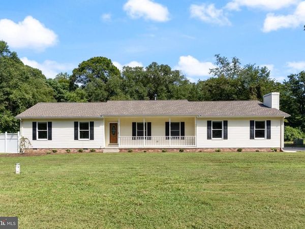 1806 LOWERY ROAD , HUNTINGTOWN, MD 20639