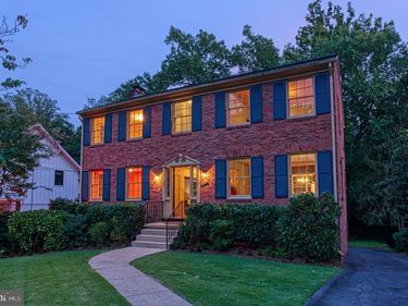 4456 38TH STREET N, ARLINGTON, VA 22207