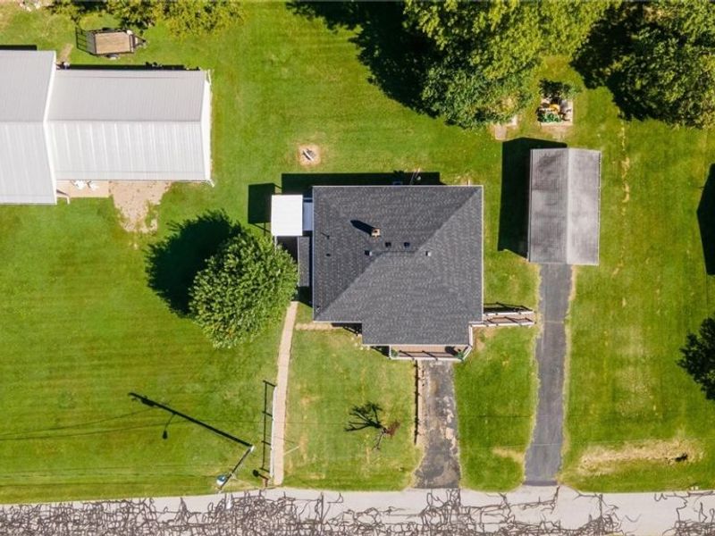 407 DIANA Drive, Hopedale, OH 43976 Photo 16