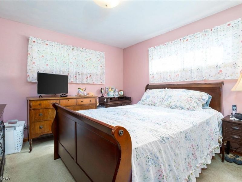 407 DIANA Drive, Hopedale, OH 43976 Photo 33