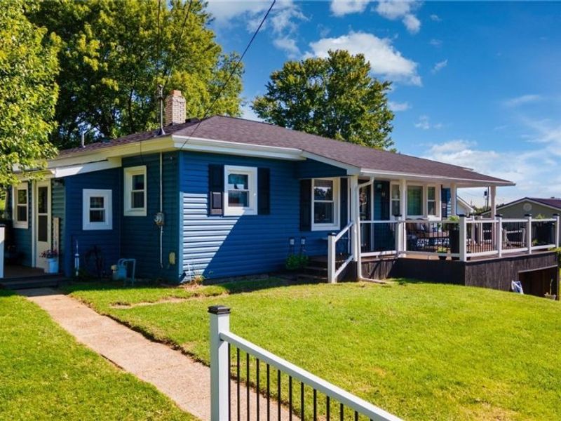 407 DIANA Drive, Hopedale, OH 43976 Photo 8