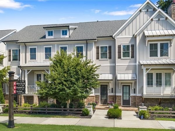 896 Mayfield Road , Alpharetta, GA 30009
