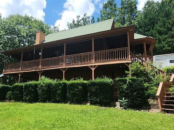 825 Satterfield Road , Cleveland, GA 30528