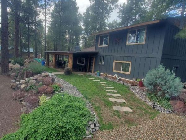 966 THIS A WAY Road, Parks, AZ 86018