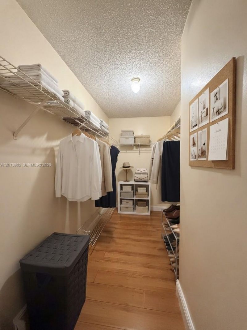 351 Palm Way , Unit 104, Pembroke Pines, FL 33025 Photo