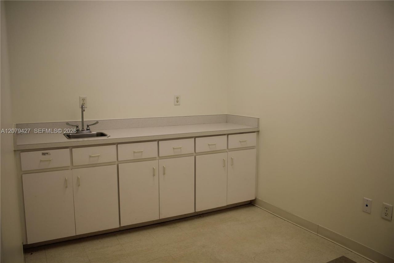 3323 Medical Hill Rd, Sebring, FL 33870 Photo