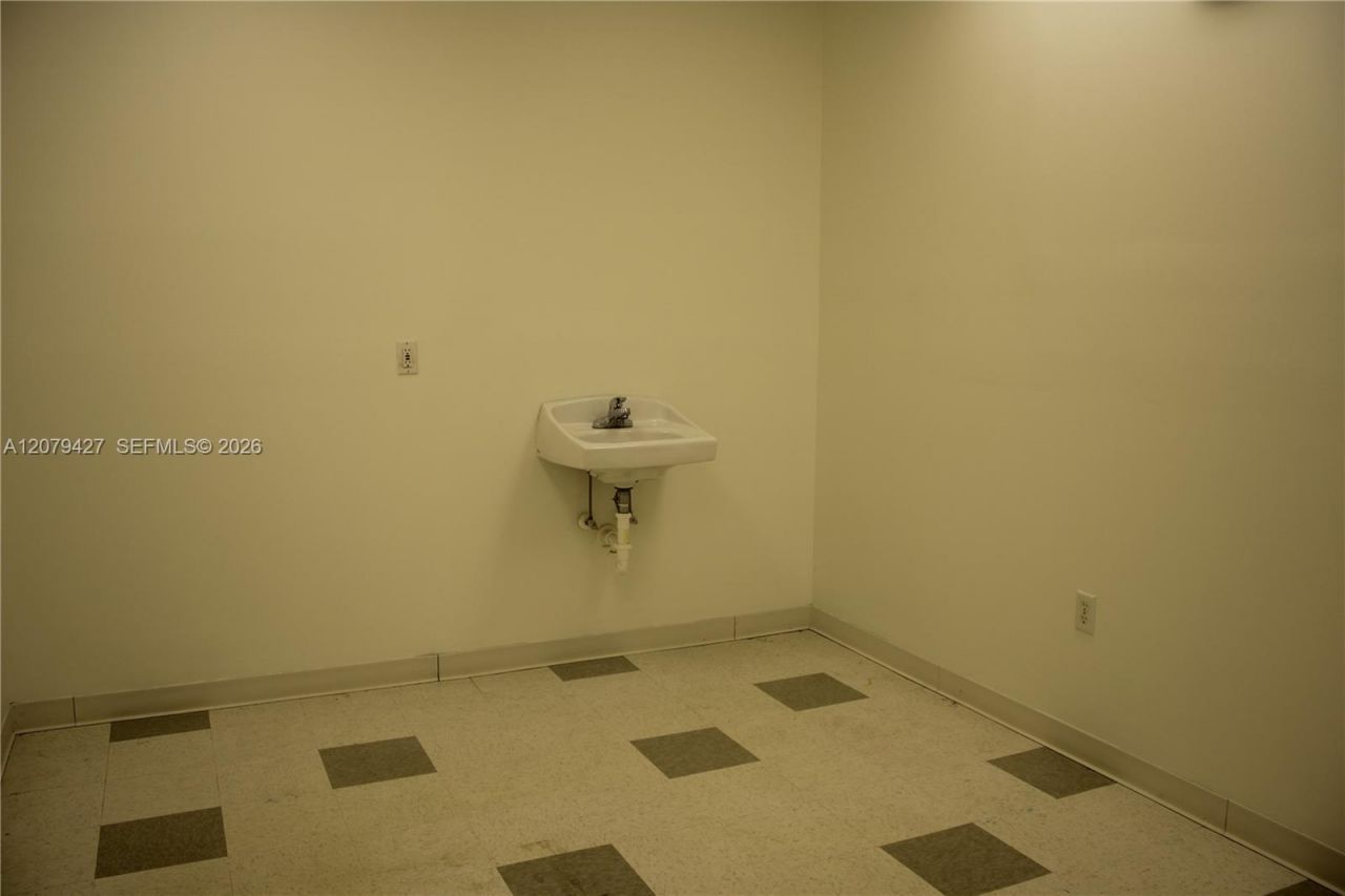 3323 Medical Hill Rd, Sebring, FL 33870 Photo