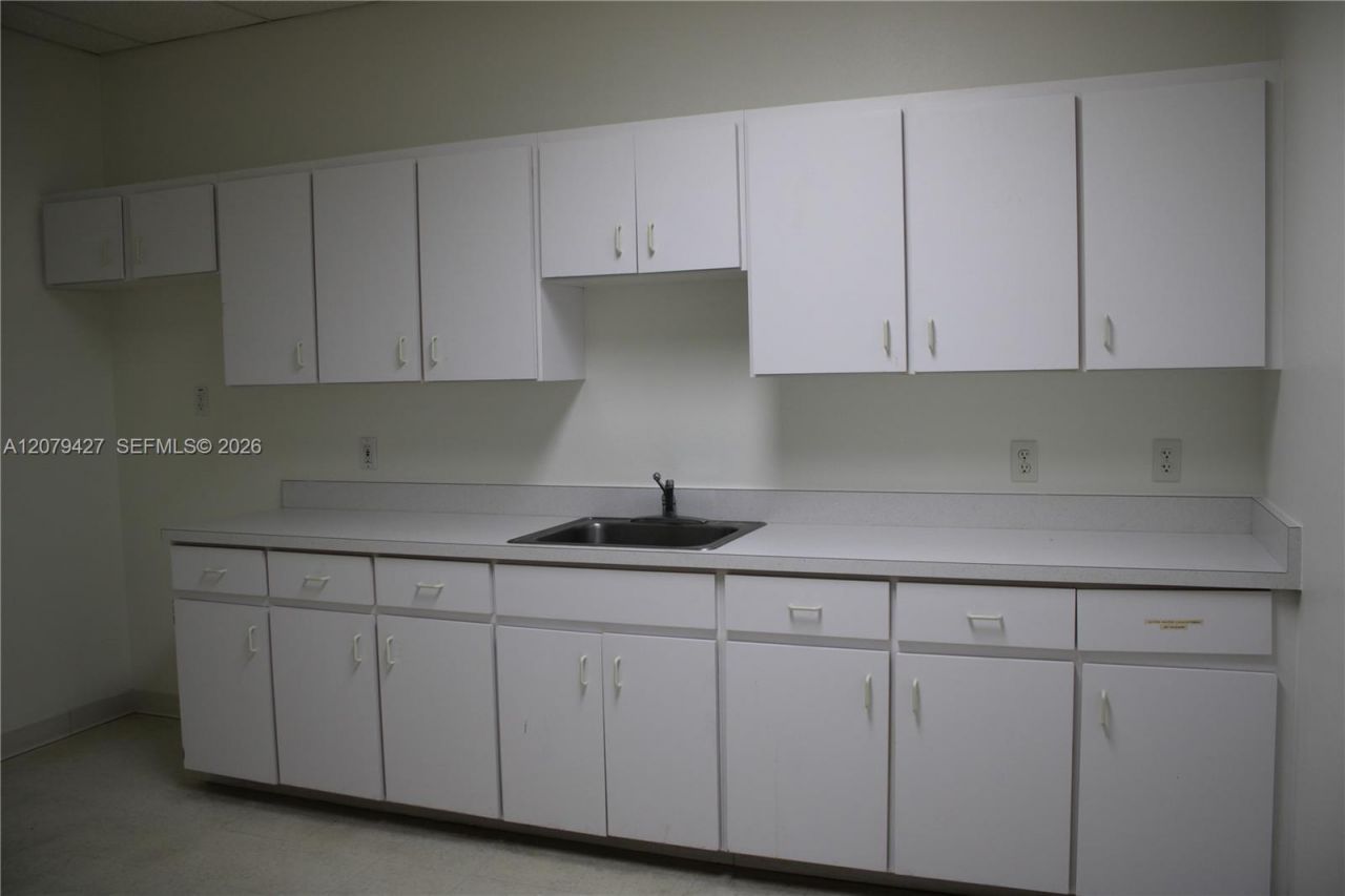 3323 Medical Hill Rd, Sebring, FL 33870 Photo