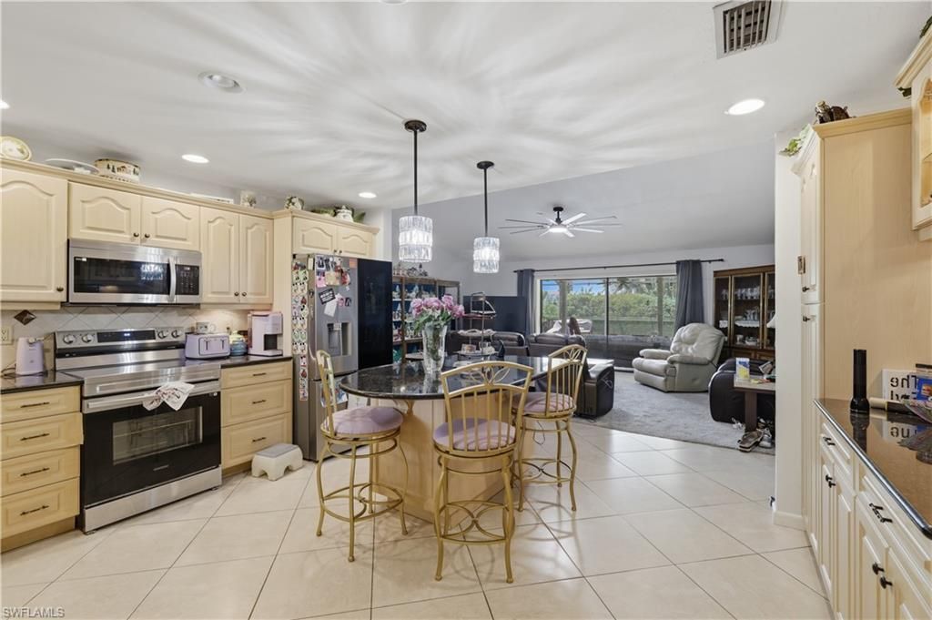 4448 Beechwood Lake Dr , Naples, FL 34112 Photo