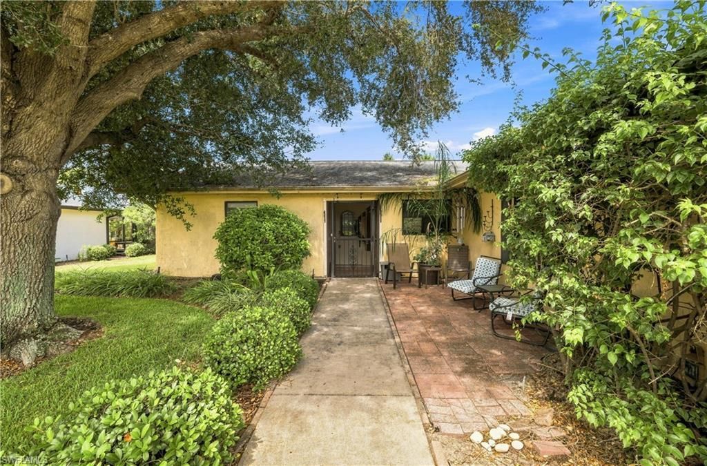 4448 Beechwood Lake Dr , Naples, FL 34112 Photo