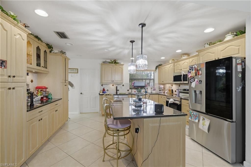 4448 Beechwood Lake Dr , Naples, FL 34112 Photo
